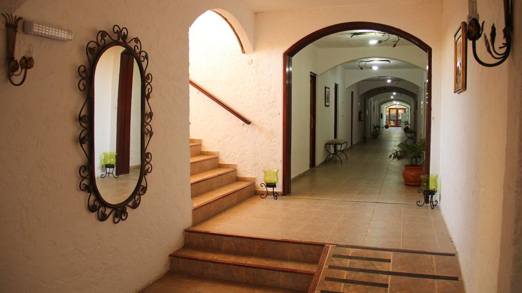 Hotel De La Torre La Paloma Exterior photo